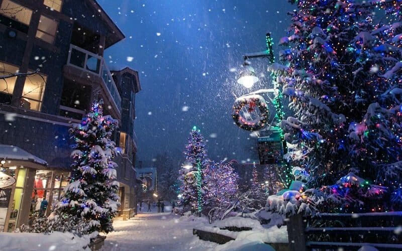 christmas village wallpaper